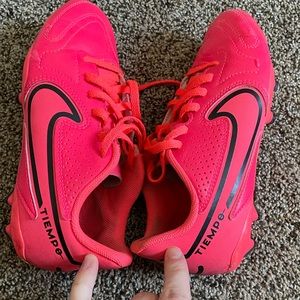 Girls soccer cleats